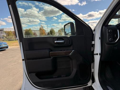 2023 Chevrolet Silverado 2500 LT