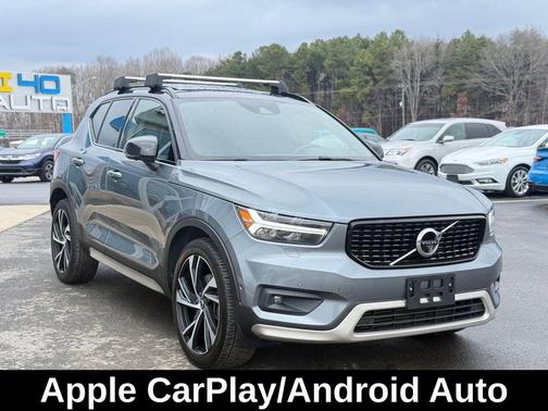 2019 Volvo XC40 T5 R-Design