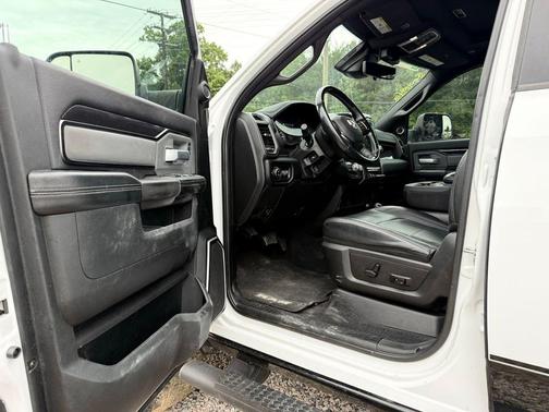 Bright White Clearcoat 2021 RAM 2500 Power Wagon
