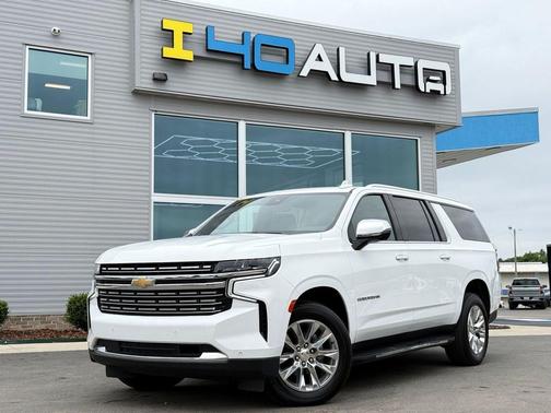 Summit White 2023 Chevrolet Suburban Premier