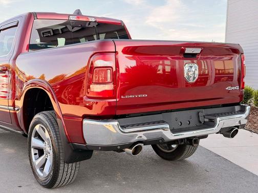 Delmonico Red Pearlcoat 2019 RAM 1500 Limited
