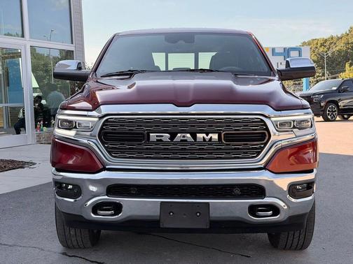 Delmonico Red Pearlcoat 2019 RAM 1500 Limited