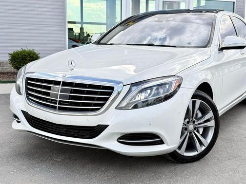 White 2015 Mercedes-Benz S-Class 4MATIC