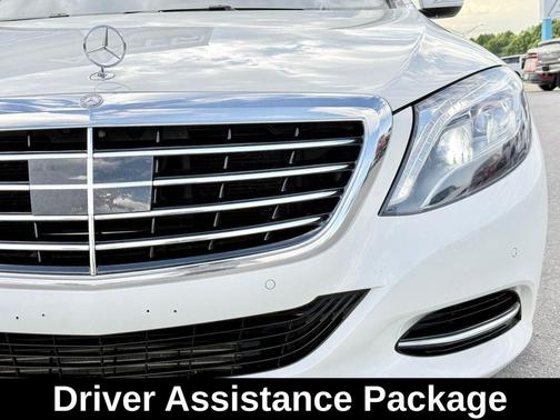 White 2015 Mercedes-Benz S-Class 4MATIC
