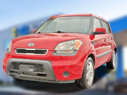 2011 Kia Soul +