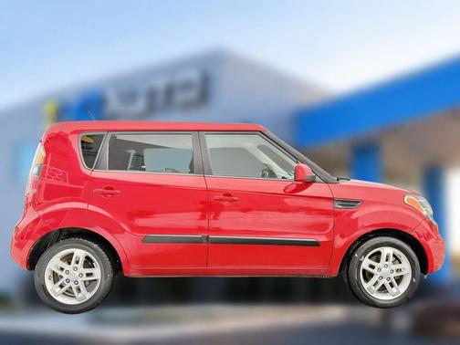 2011 Kia Soul +