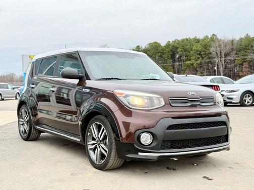 2017 Kia Soul +