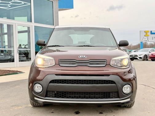 2017 Kia Soul +