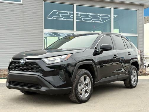 2023 Toyota RAV4 Hybrid LE