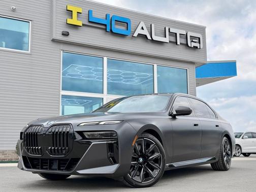 Frozen Deep Grey 2023 BMW 760 i xDrive
