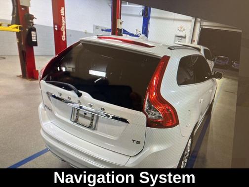 2016 Volvo XC60 T5 Drive-E Premier