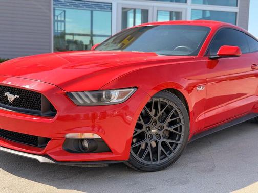 2017 Ford Mustang GT