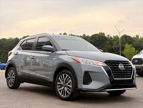 2021 Nissan Kicks SV