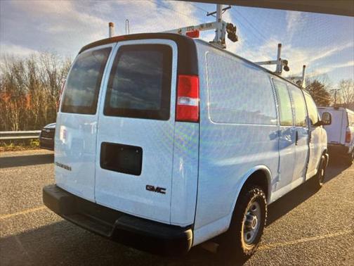 2020 GMC Savana 2500 Work Van