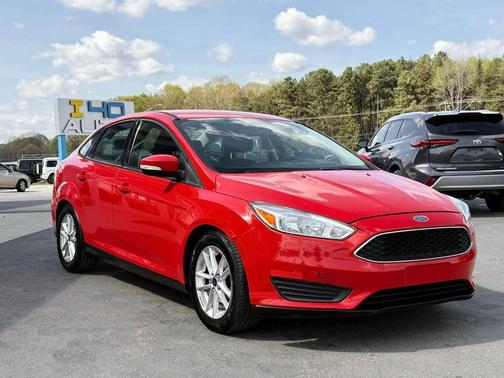 Race Red 2015 Ford Focus SE