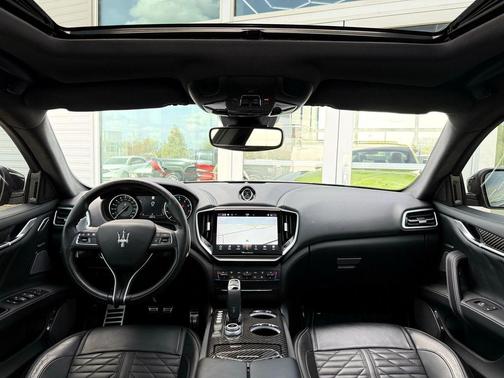 2021 Maserati Ghibli Trofeo