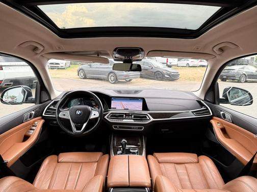 Arctic Gray Metallic 2019 BMW X7 xDrive50i