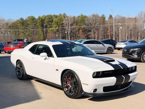 2015 Dodge Challenger SRT 392