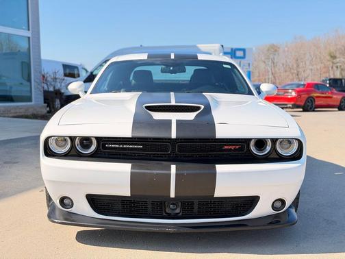 2015 Dodge Challenger SRT 392