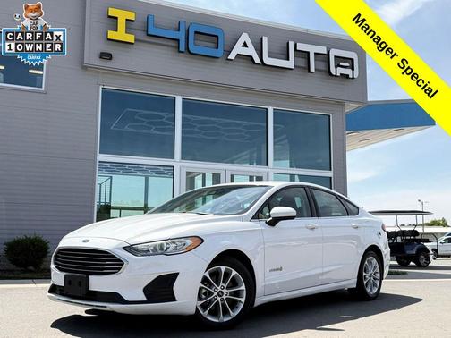 Oxford White 2019 Ford Fusion Hybrid SE