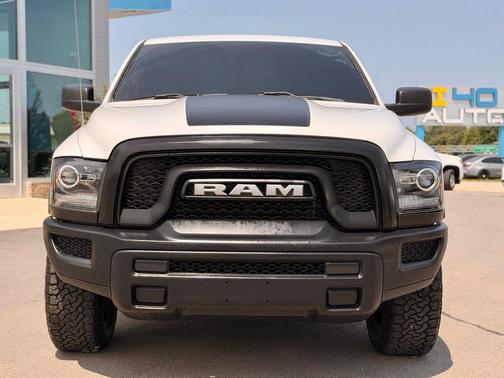 Bright White Clearcoat 2022 RAM 1500 Classic Warlock Crew Cab 4x4 5'7' Box