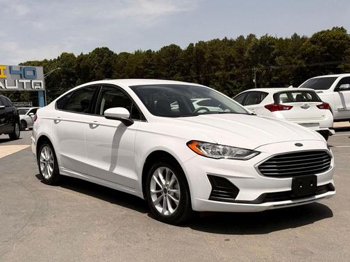Oxford White 2020 Ford Fusion Hybrid SE