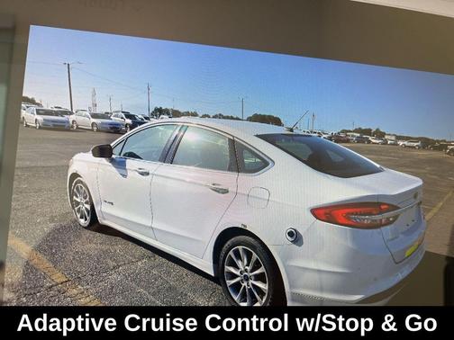2017 Ford Fusion Hybrid SE