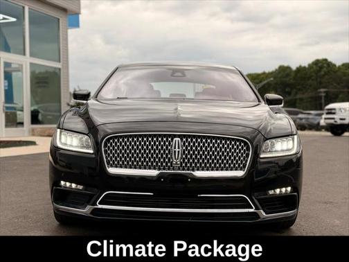 2017 Lincoln Continental Black Label