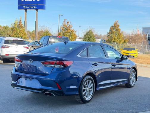 2018 Hyundai SONATA ECO