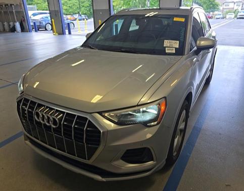 Silver Metallic 2019 Audi Q3 2.0T Premium