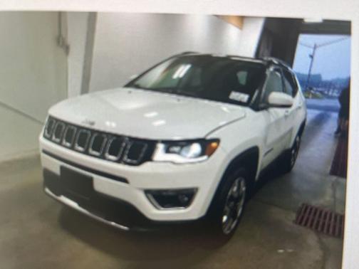 White Clearcoat 2017 Jeep New Compass Limited