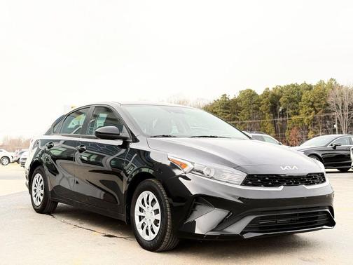 2024 Kia Forte LX