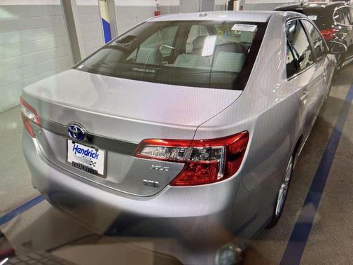 2013 Toyota Camry Hybrid XLE