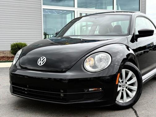 Black 2016 Volkswagen Beetle 1.8T