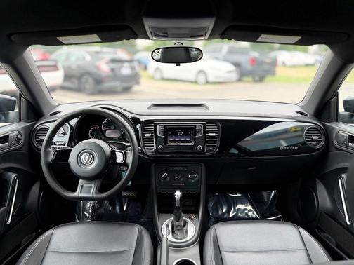 Black 2016 Volkswagen Beetle 1.8T