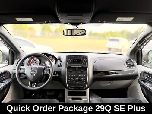 Bright White Clearcoat 2016 Dodge Grand Caravan AVP/SE