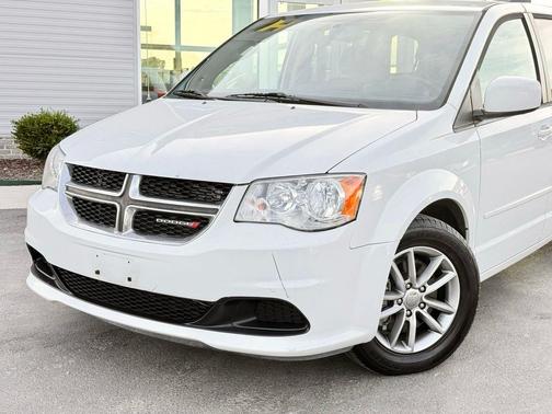 Bright White Clearcoat 2016 Dodge Grand Caravan AVP/SE