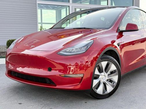 Red Multi-Coat 2023 Tesla Model Y Long Range Dual Motor All-Wheel Drive