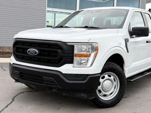 Oxford White 2021 Ford F-150 XL