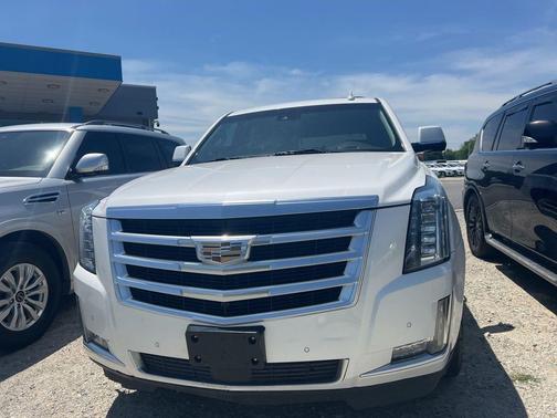 Crystal White Tricoat 2016 Cadillac Escalade Premium