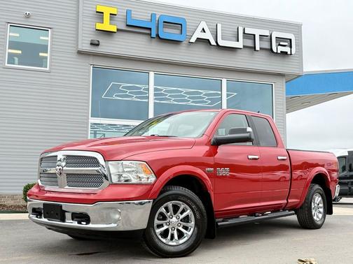 Case IH Red 2018 RAM 1500 ST
