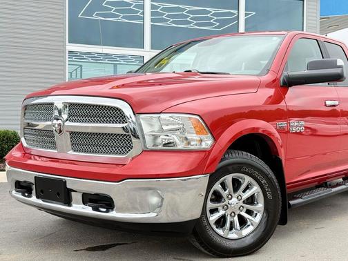 Case IH Red 2018 RAM 1500 ST