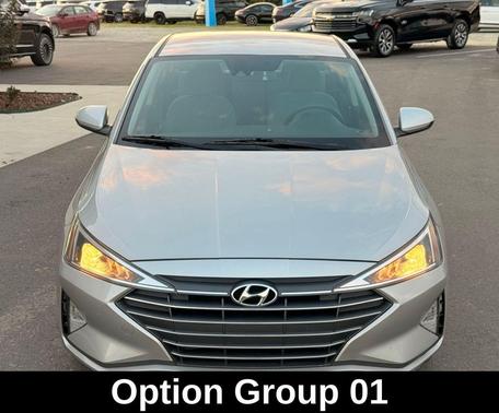 2020 Hyundai ELANTRA SE