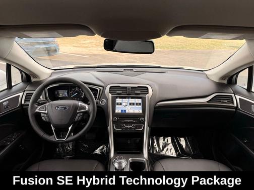 2017 Ford Fusion Hybrid SE