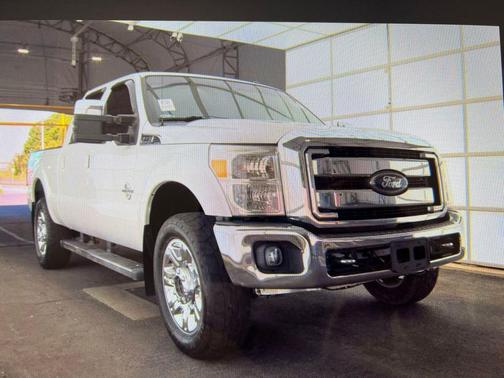 Oxford White 2012 Ford F-250 Lariat