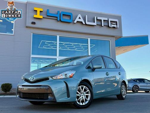 2015 Toyota Prius v Two
