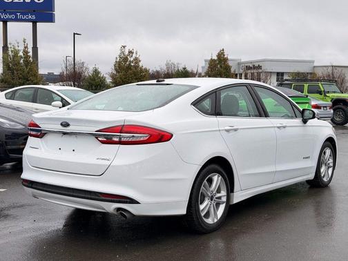 2018 Ford Fusion Hybrid S