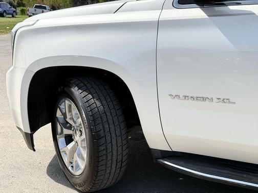 2015 GMC Yukon XL 1500 SLT