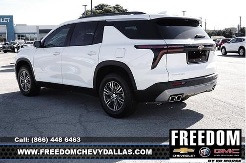 2026 Chevrolet Traverse FWD LT