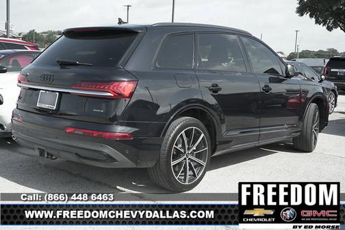 2021 Audi Q7 Premium Plus